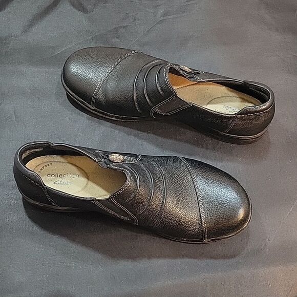 CLARKS COLLECTION WOMEN'S CHEYN INCA LOAFER - Picture 8 of 15